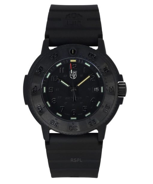 Luminox Original Navy Seal Rubber Strap Black Dial Quartz Diver's XS.3001.EVO.BO.S 200M Men's Watch